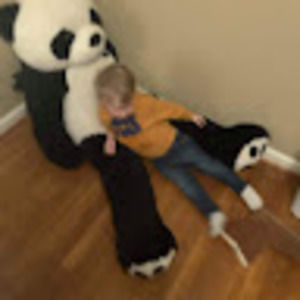 Meet your Posher, Chloe